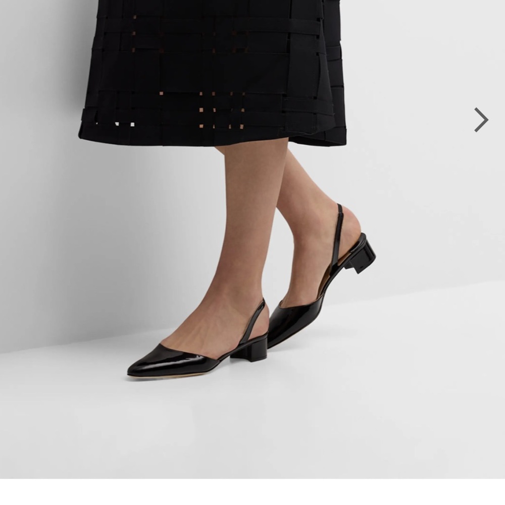 Manolo Blahnik Aspro Leather Slingback Ballerina Pumps Black Patent 38.5